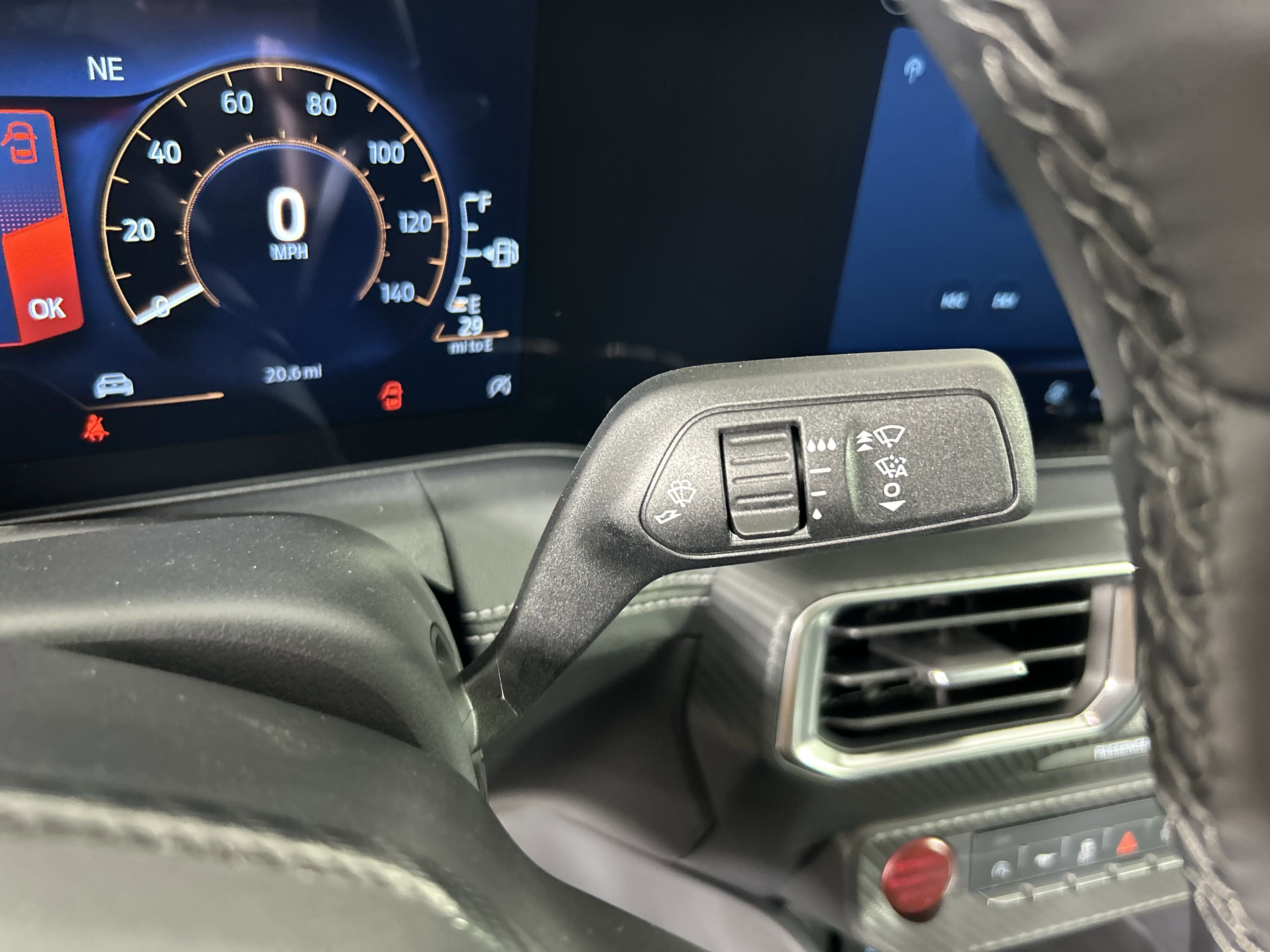 2025 Ford Mustang EcoBoost Premium photo 27