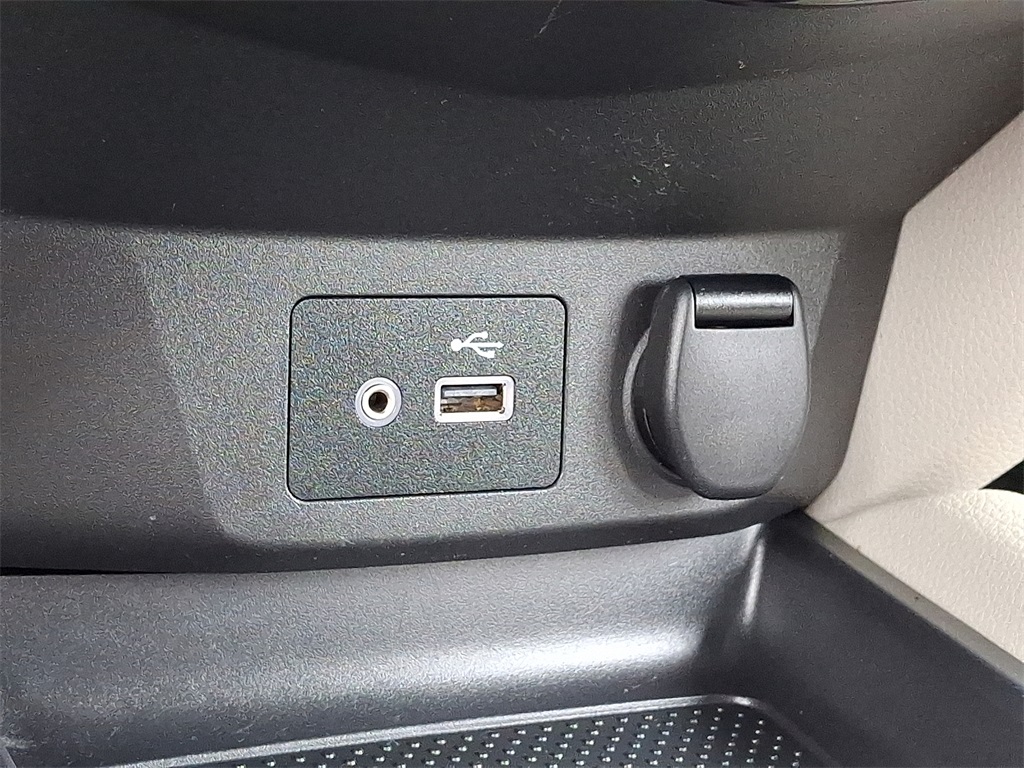2019 Nissan Rogue Sport SV photo 24