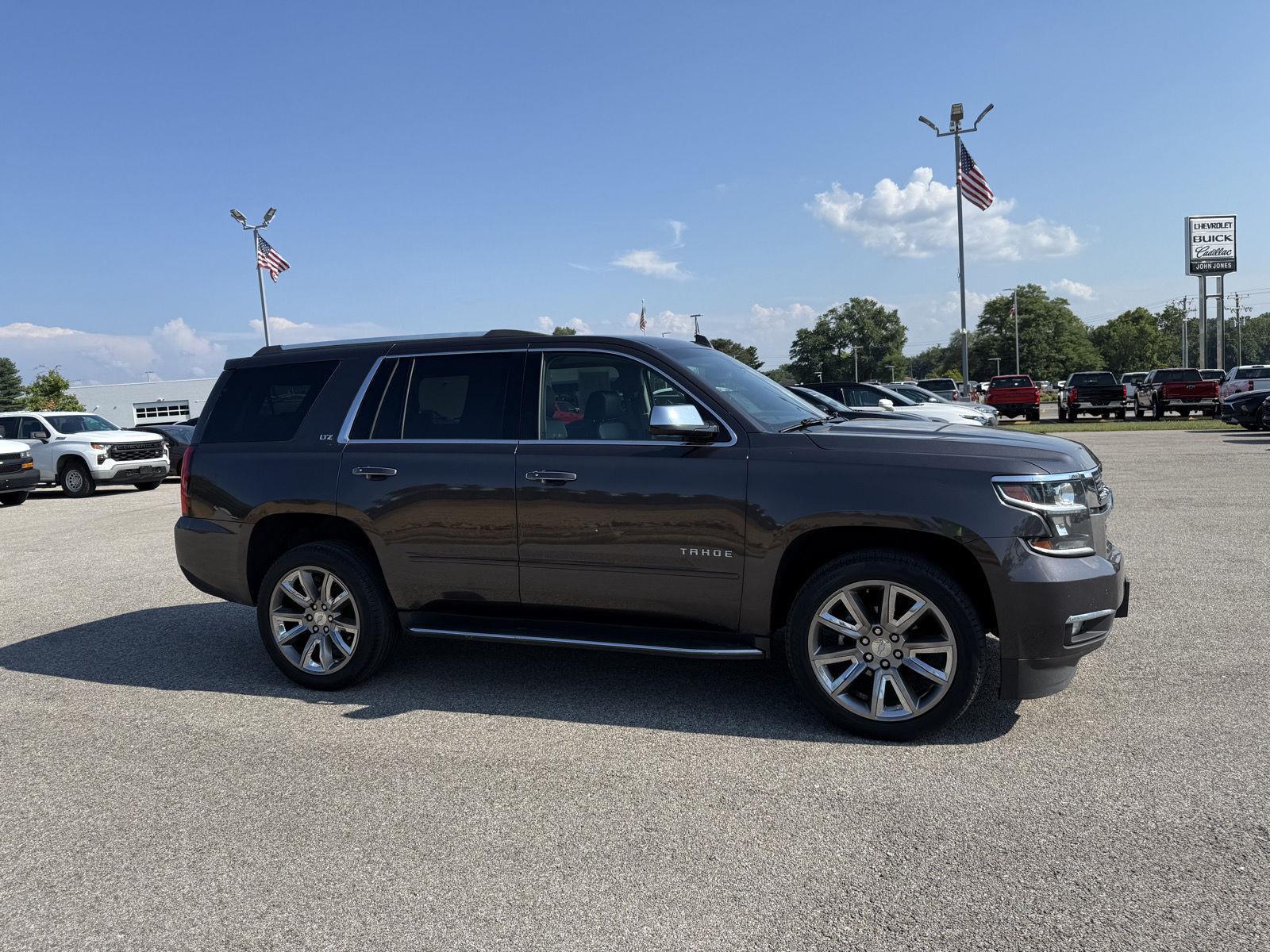 2016 Chevrolet Tahoe LTZ photo 3