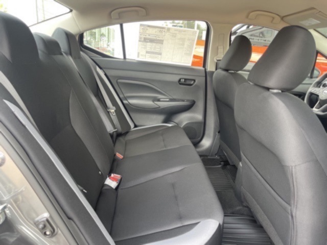 2025 Nissan Versa 1.6 S photo 17
