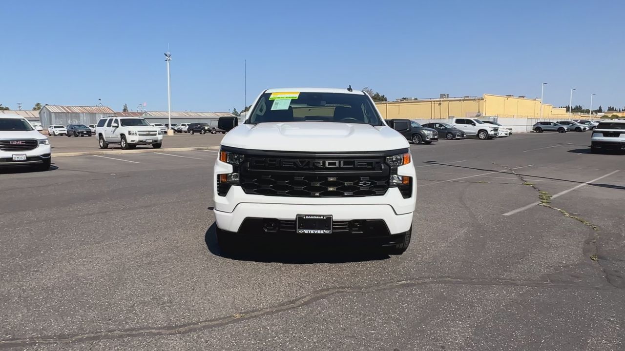 2025 Chevrolet Silverado 1500 Custom photo 37