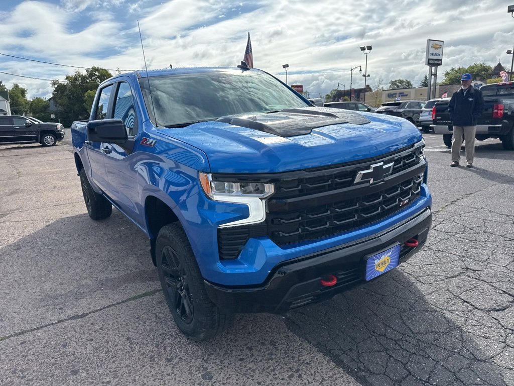 2026 Chevrolet Silverado 1500 LT Trail Boss photo 4