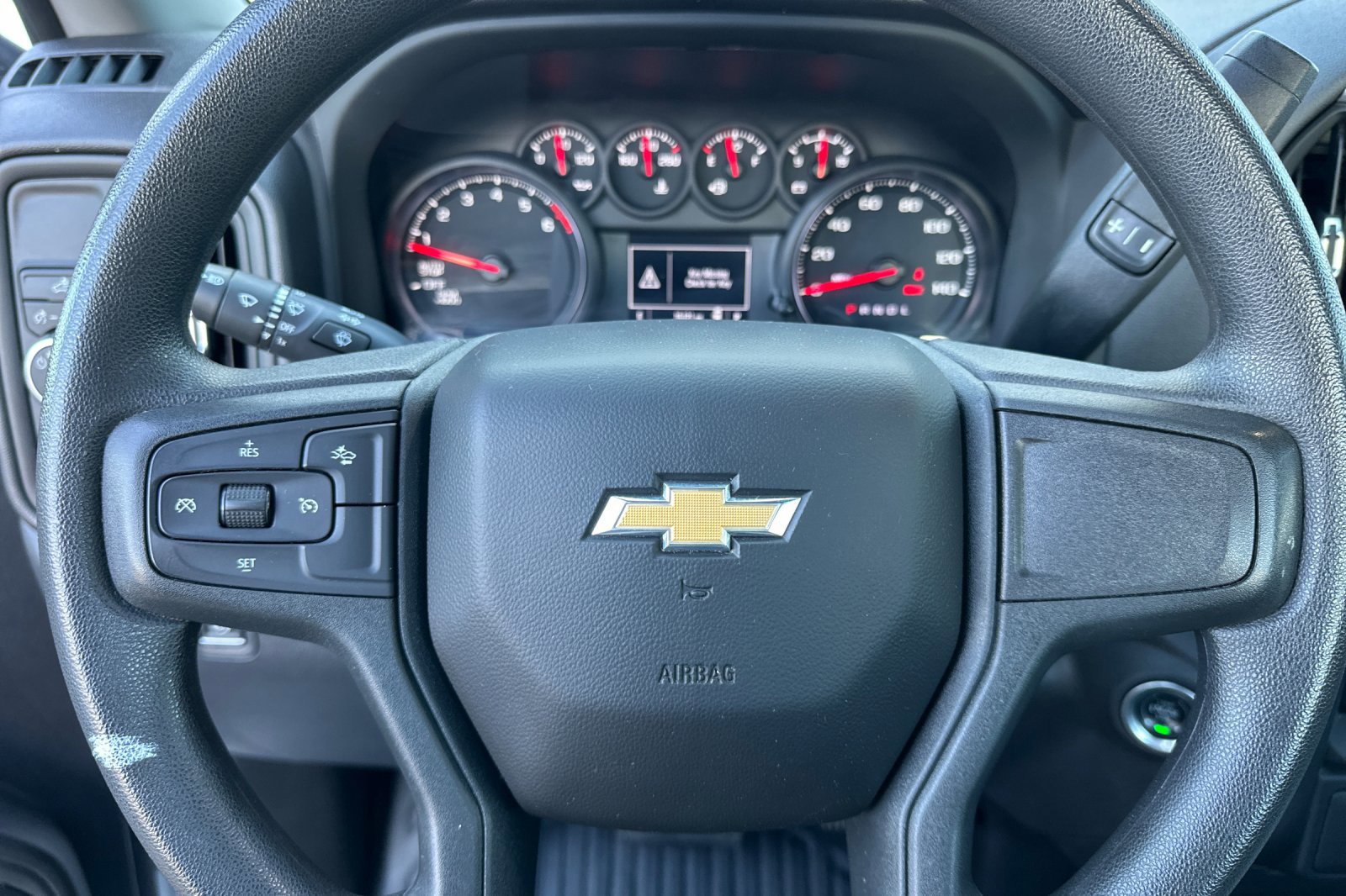 2024 Chevrolet Silverado 1500 photo 19