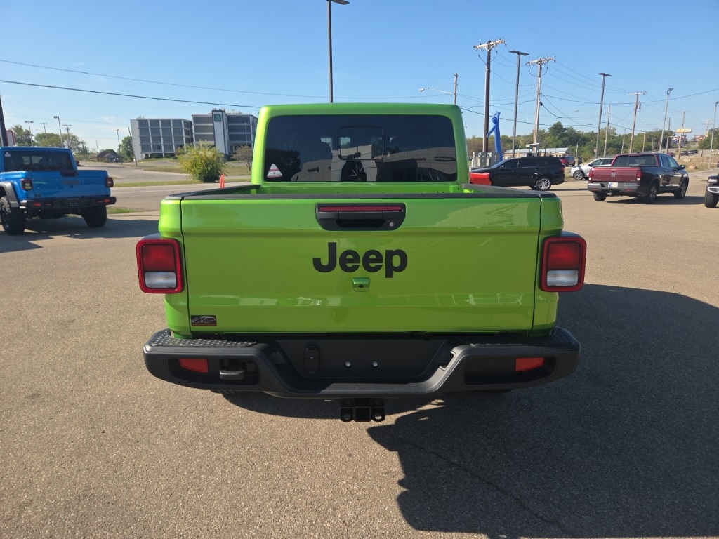 2025 Jeep Gladiator Sport S photo 6
