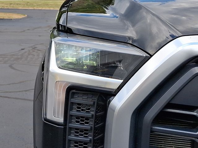 2022 Toyota Tundra Limited photo 3