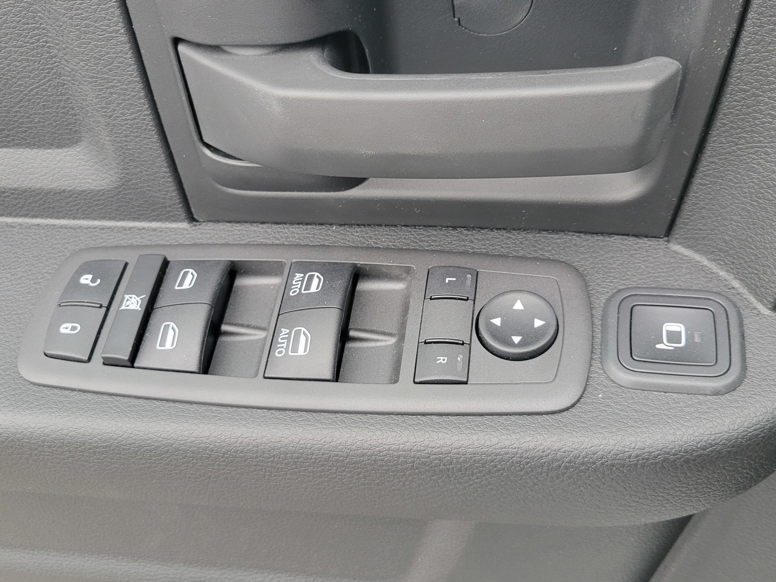 2024 Ram 5500 Tradesman photo 20