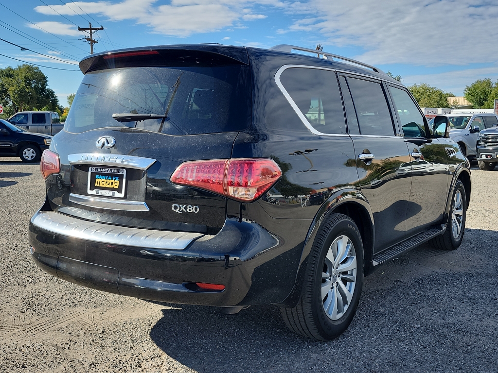 2017 Infiniti QX80 Base photo 2