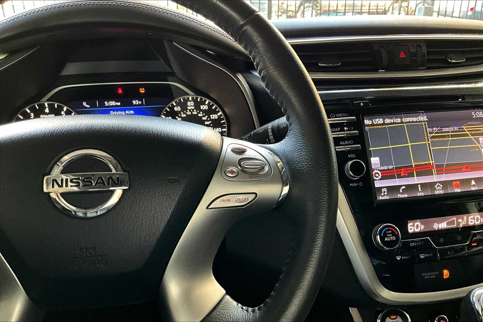 2015 Nissan Murano Platinum photo 23