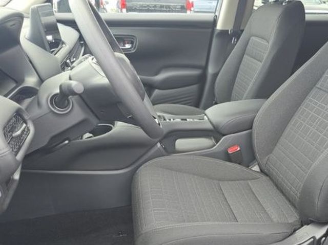 2026 Honda HR-V LX photo 23