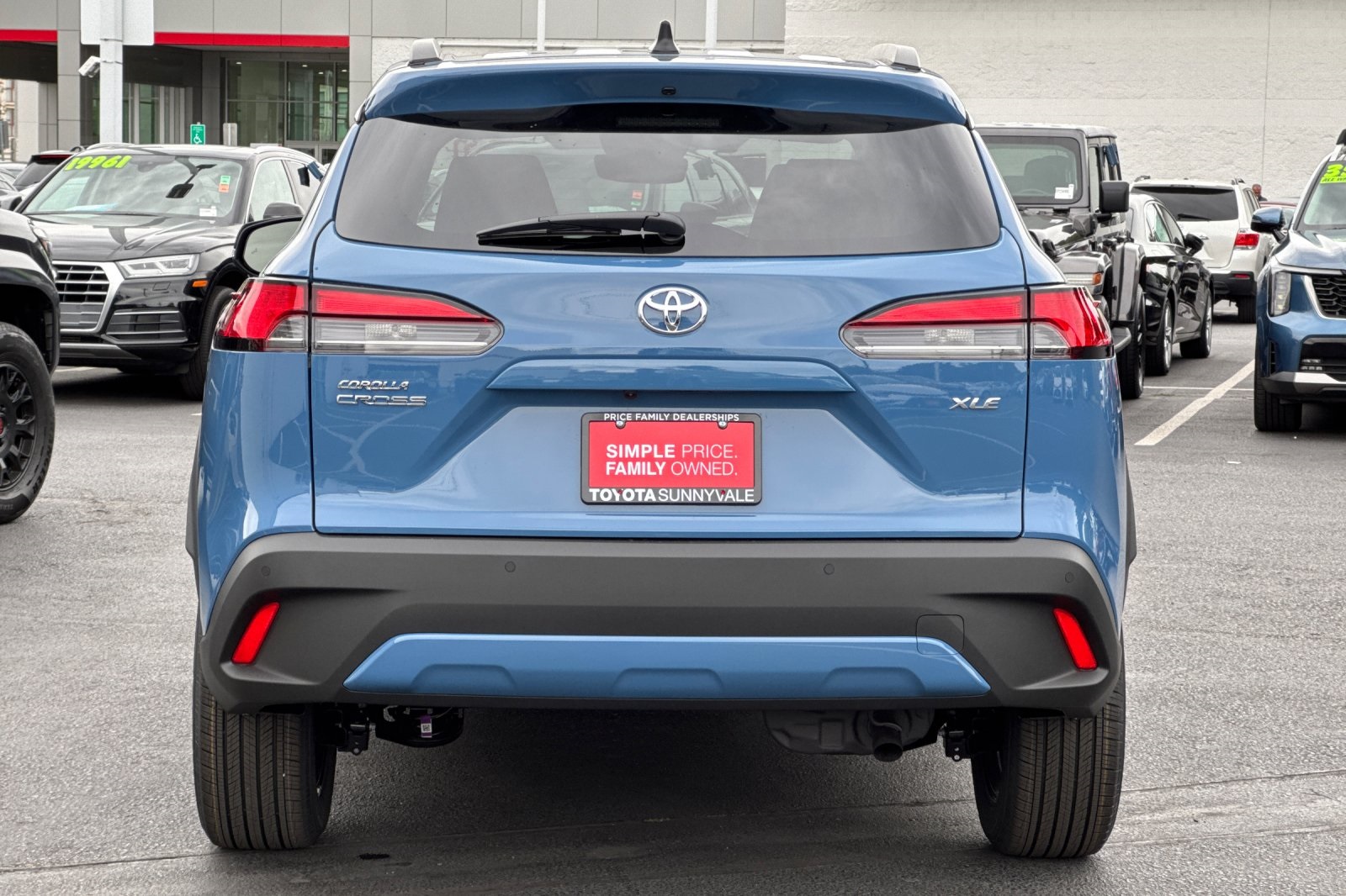2026 Toyota Corolla Cross XLE photo 7