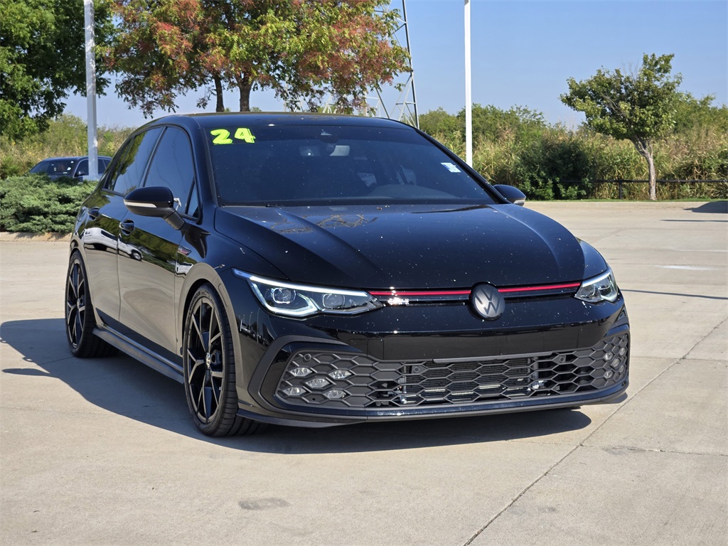 2024 Volkswagen Golf GTI 380 S photo 3