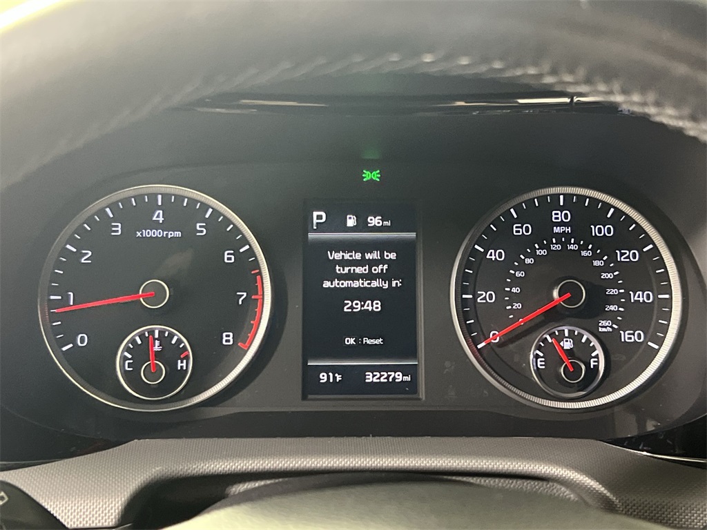 2022 Kia K5 GT-Line photo 10