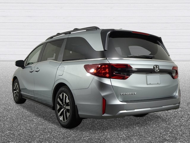 2026 Honda Odyssey EX-L photo 2