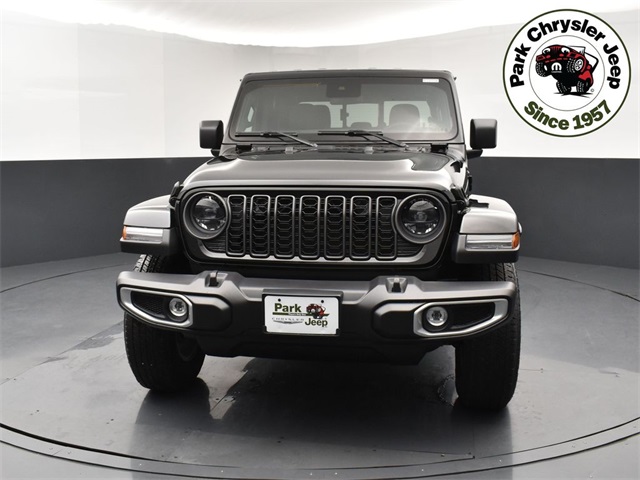 2025 Jeep Gladiator Sport photo 2