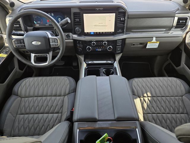 2025 Ford F-350 Platinum photo 11