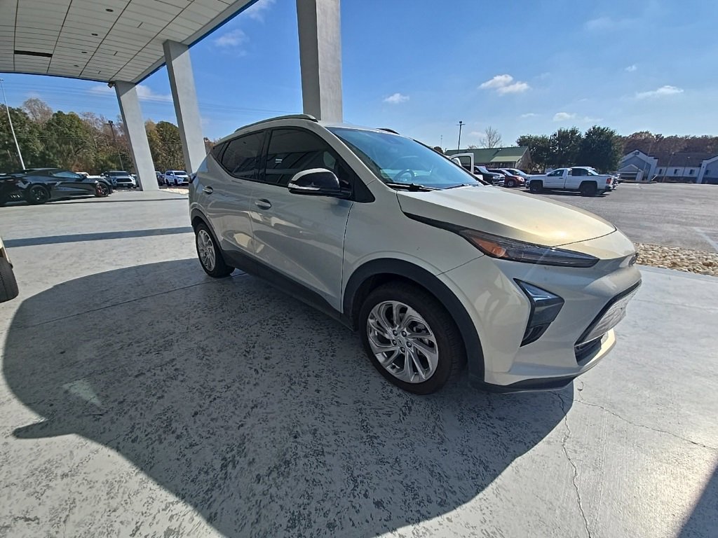 Used 2023 Chevrolet Bolt EUV LT with VIN 1G1FY6S03P4107915 for sale in Crestview, FL