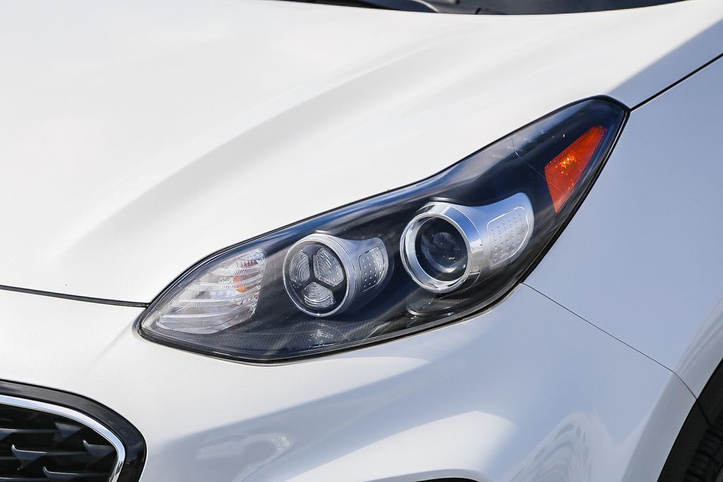2022 Kia Sportage LX Value Edition photo 4