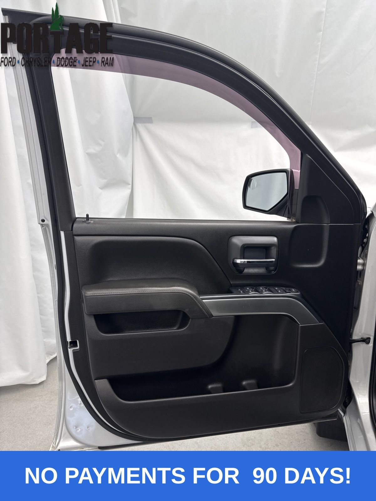 2018 Chevrolet Silverado 1500 LT photo 11