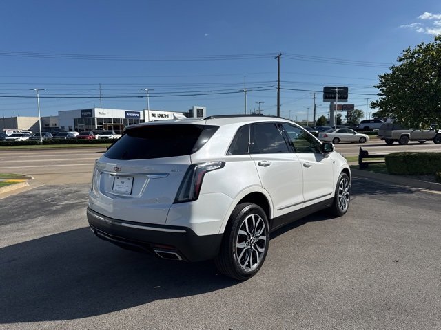 2022 Cadillac XT5 Sport photo 4