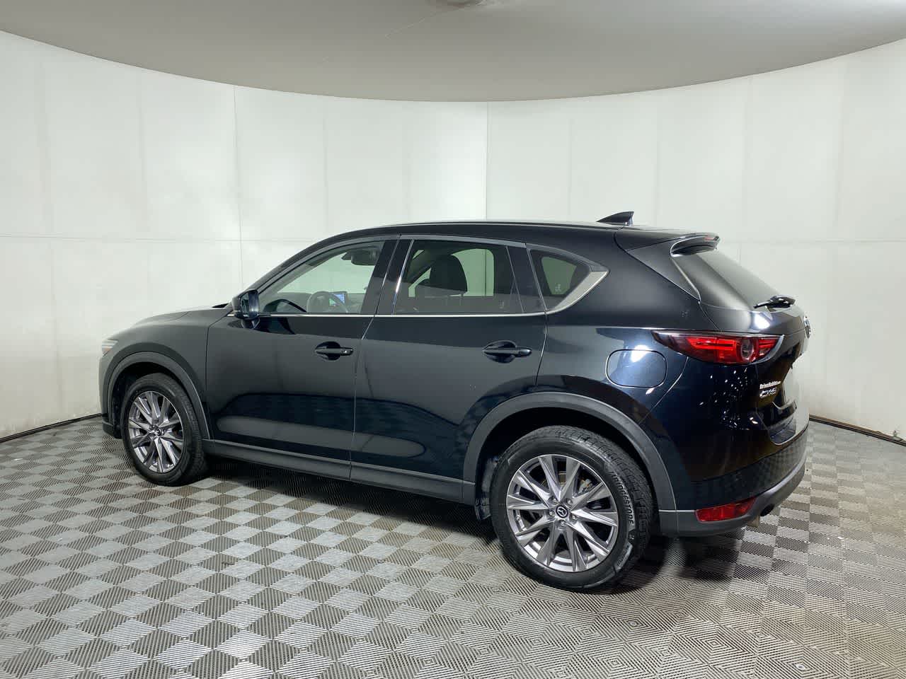 2019 Mazda CX-5 Grand Touring photo 2
