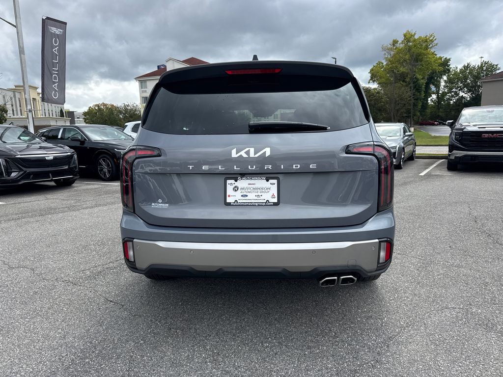 2025 Kia Telluride EX photo 4
