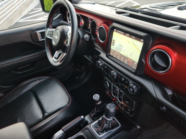 2018 Jeep Wrangler Unlimited Rubicon photo 29