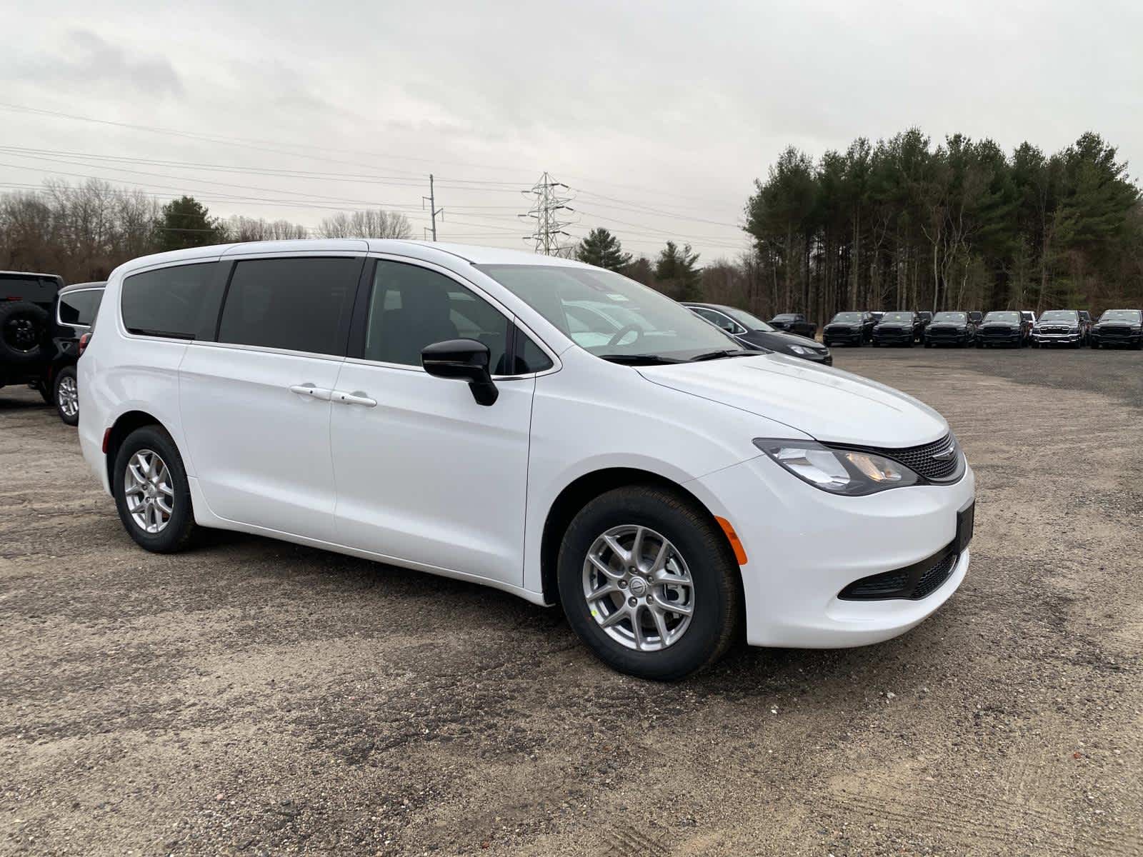 2026 Chrysler Voyager LX's photo