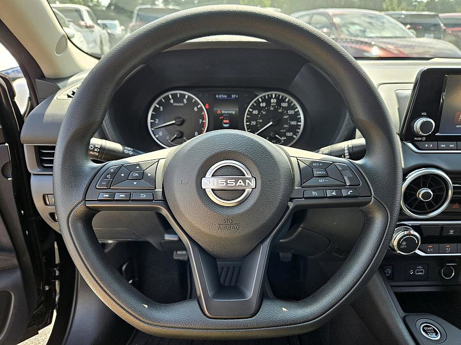 2025 Nissan Sentra S photo 23