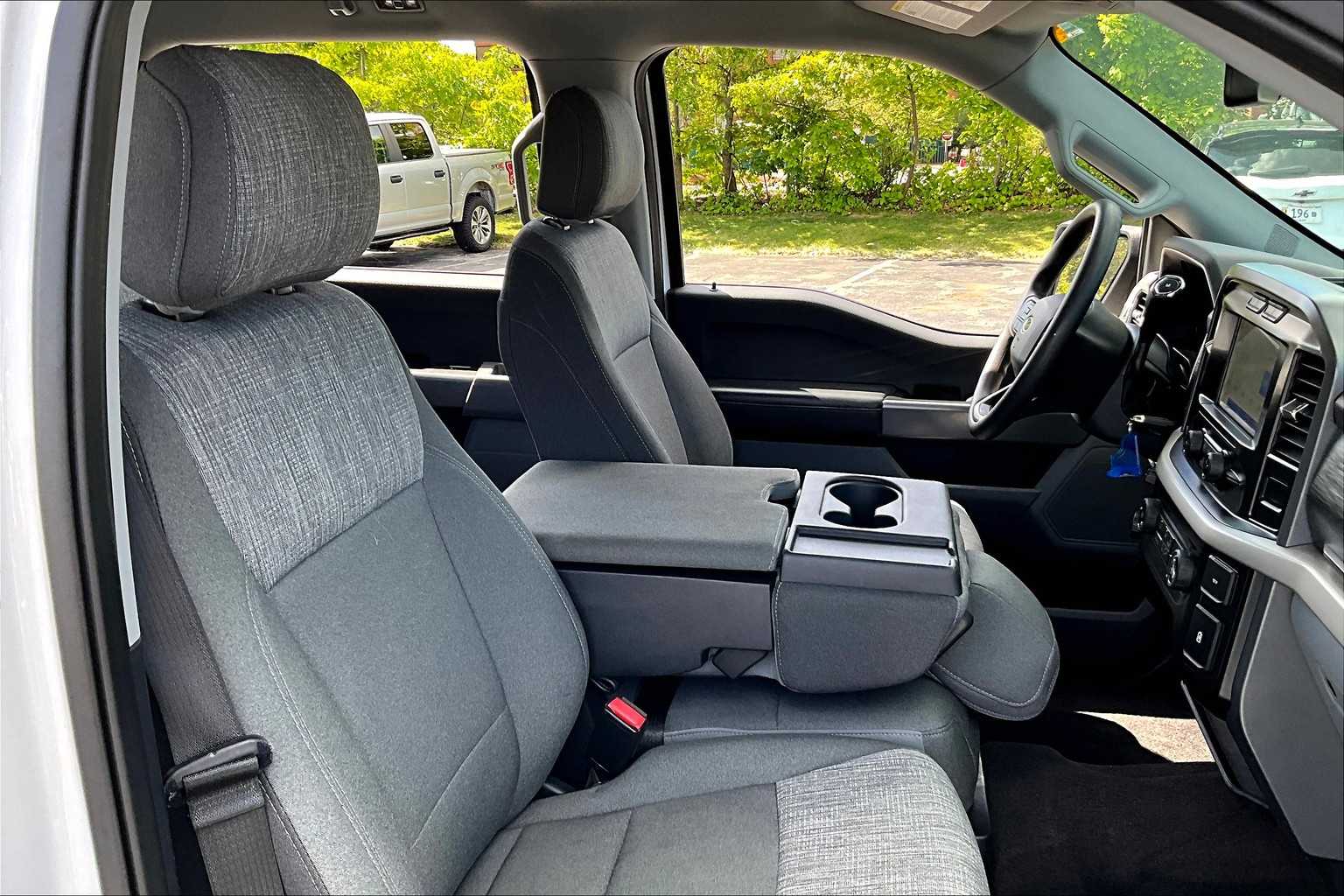 2021 Ford F-150 XLT photo 11
