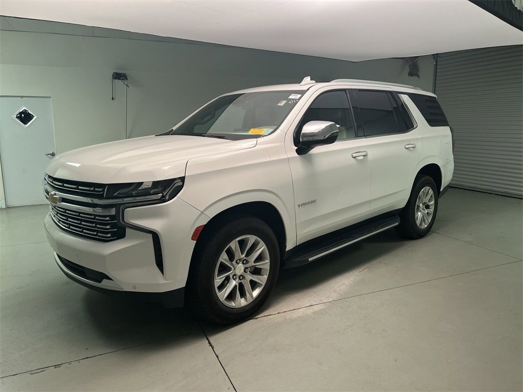 2022 Chevrolet Tahoe Premier photo 3