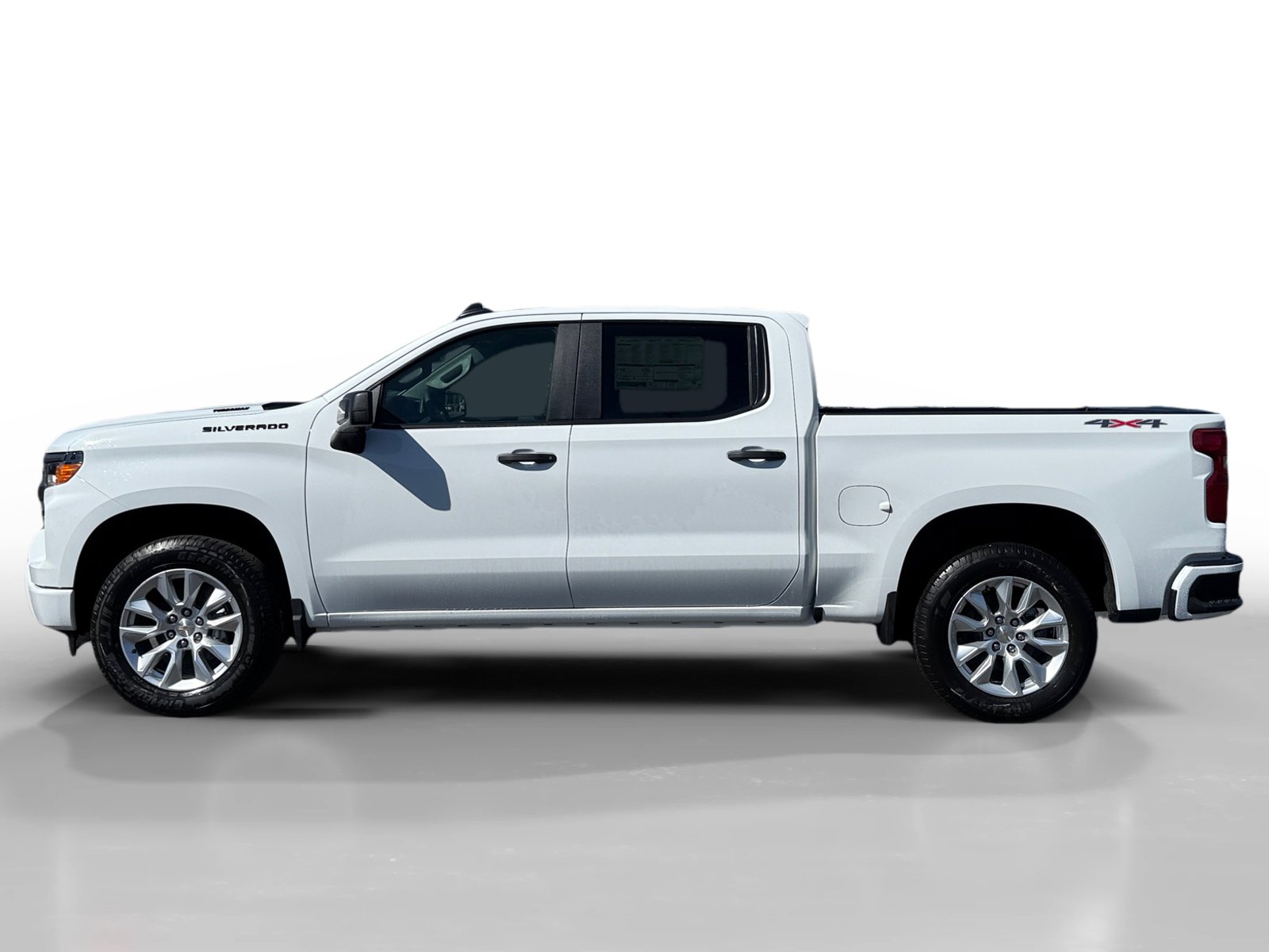 2026 Chevrolet Silverado Custom photo 2