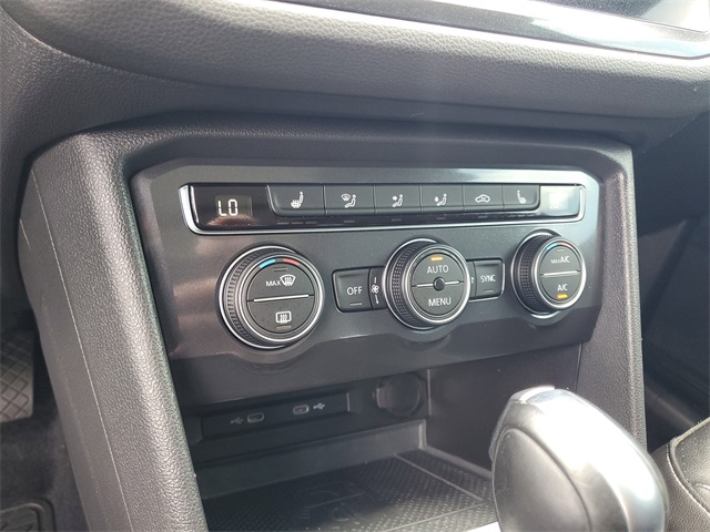 2021 Volkswagen Tiguan SE photo 20