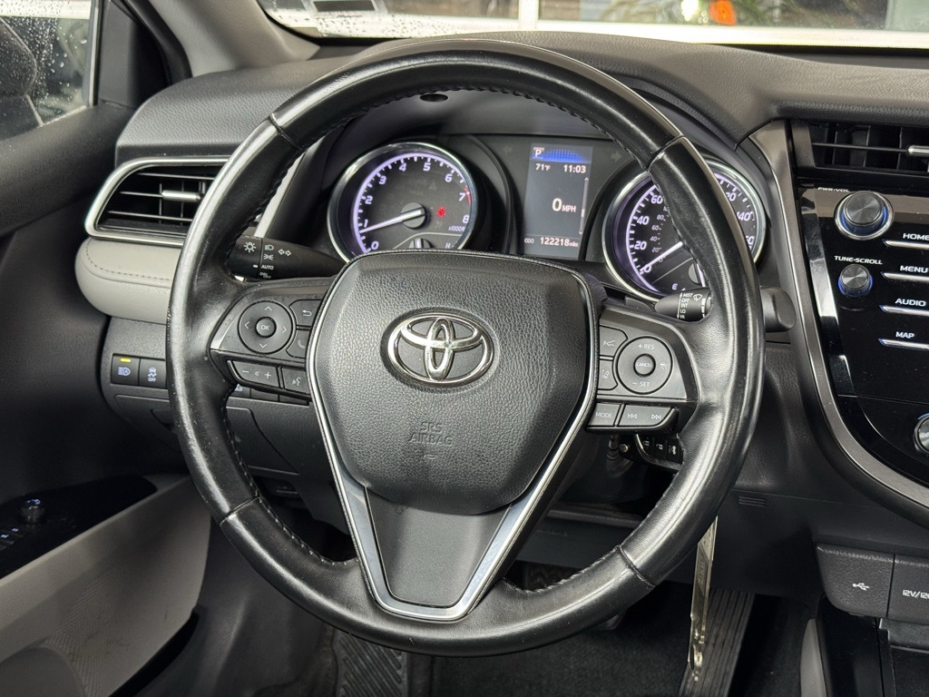 2020 Toyota Camry SE photo 20