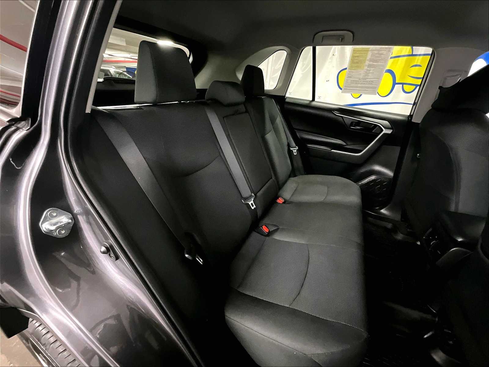 2024 Toyota RAV4 LE photo 14