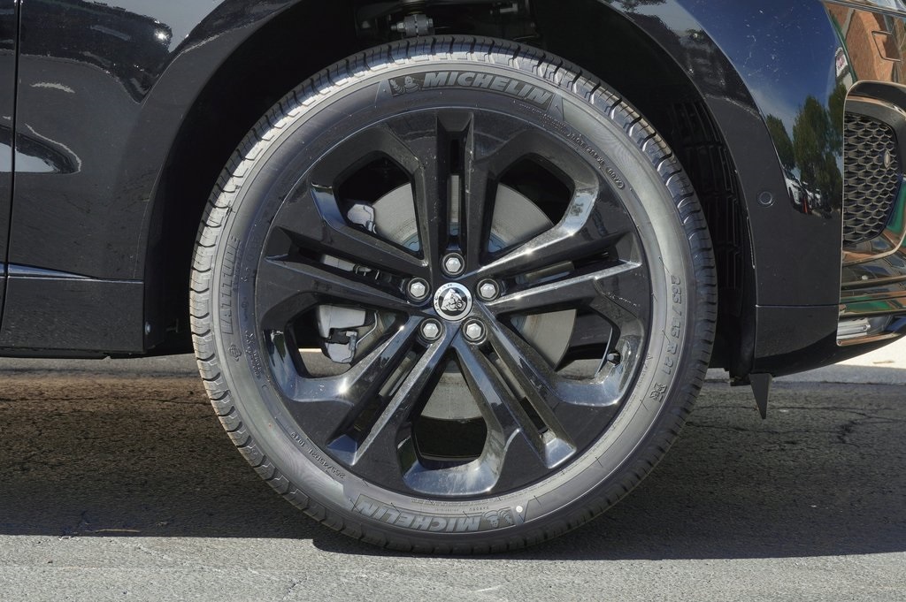 2026 JAGUAR F-PACE - Image 7