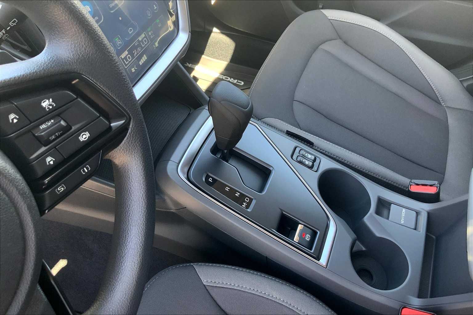 2025 Subaru Crosstrek Premium photo 6