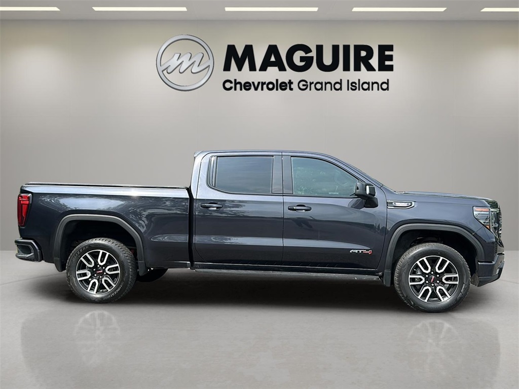 2022 Gmc Sierra 1500 AT4 photo 2