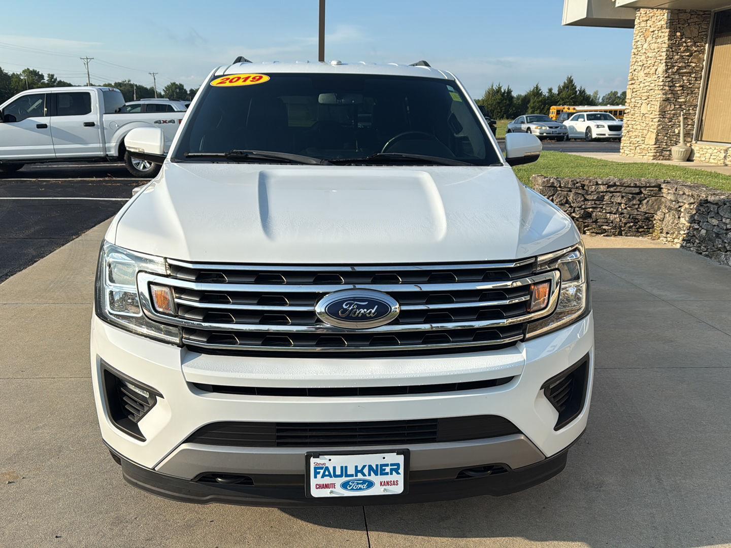 2019 Ford Expedition XLT photo 6