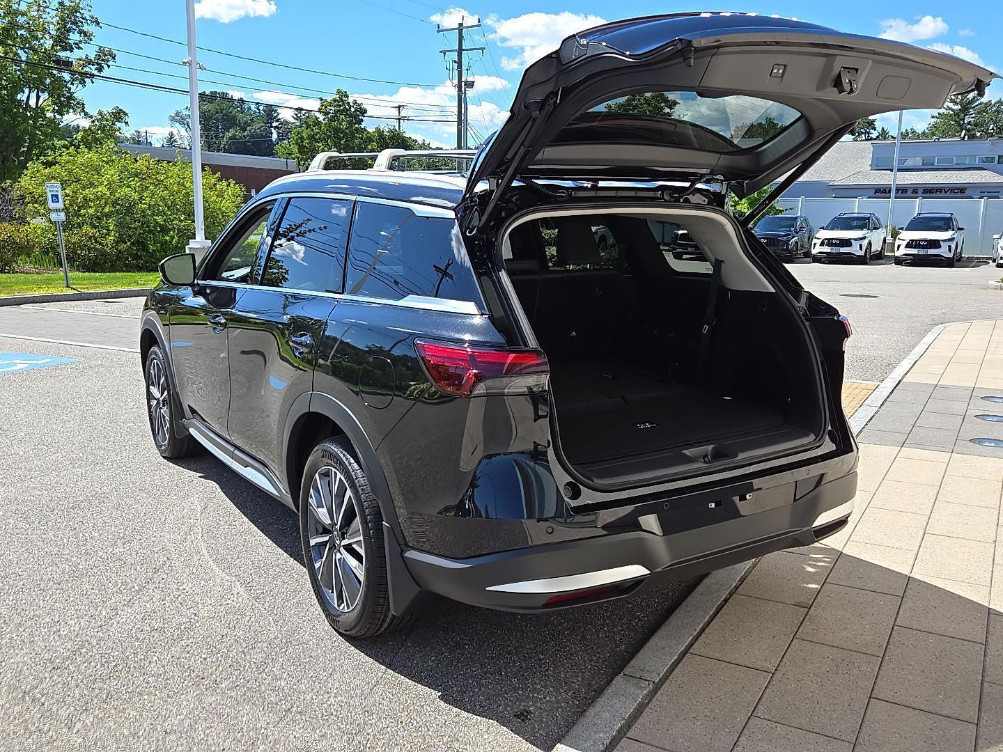 2026 Infiniti QX60 Luxe AWD photo 14