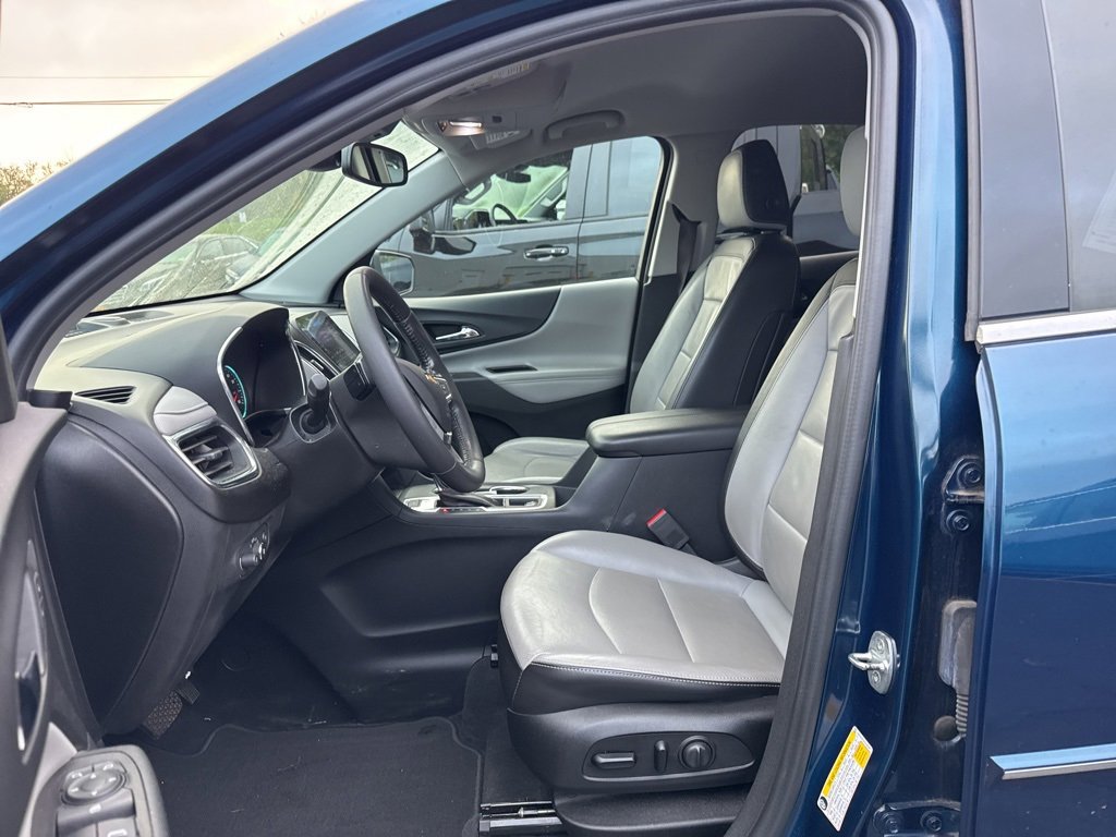 2020 Chevrolet Equinox Premier photo 3