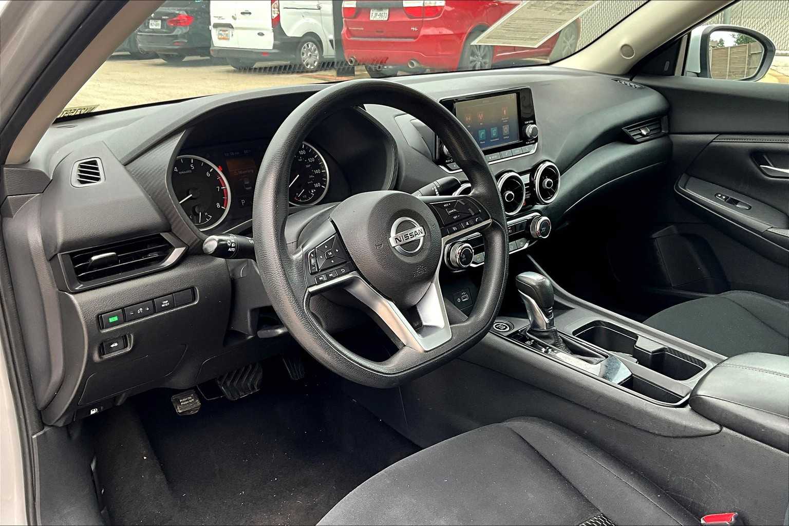 2022 Nissan Sentra S photo 16