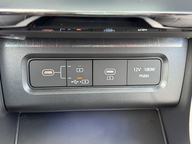 2025 Hyundai Tucson Hybrid Limited photo 32