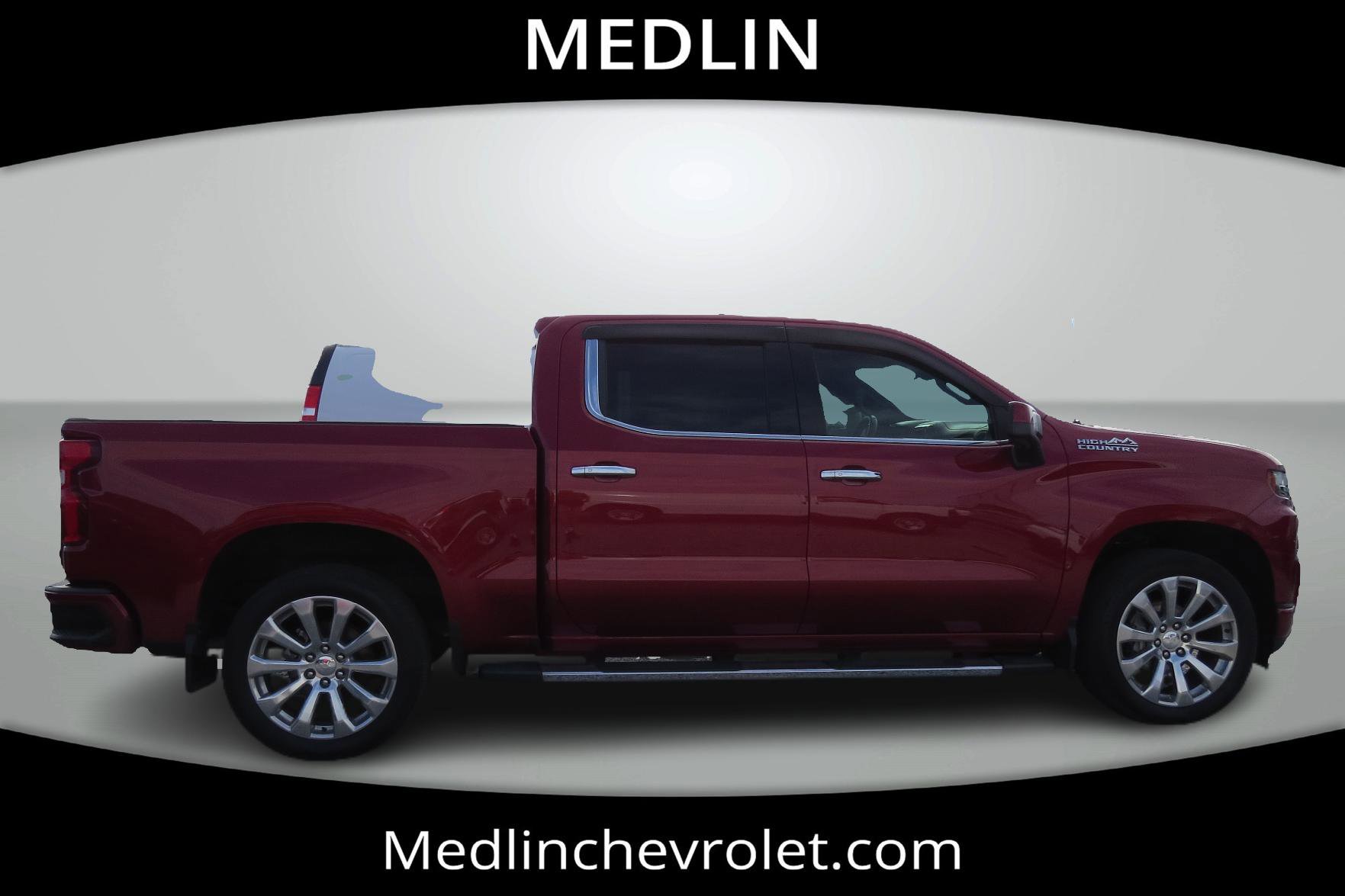 2019 Chevrolet Silverado 1500 High Country photo 4