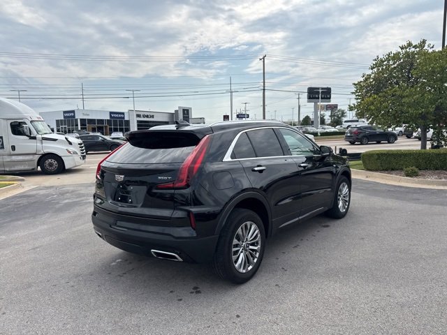 2024 Cadillac XT4 Premium Luxury photo 4
