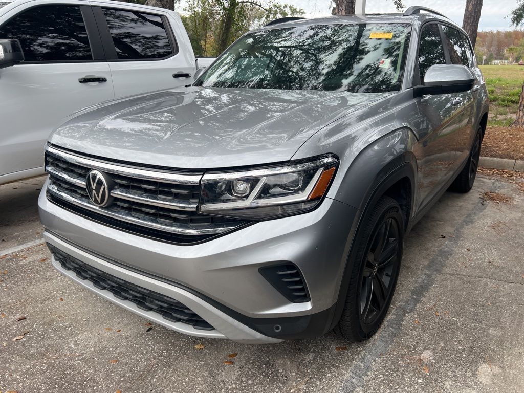 2022 Volkswagen Atlas SE w/Tech's photo