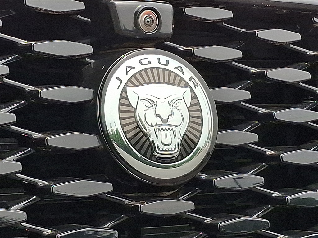 2025 Jaguar F-PACE P400 R-Dynamic S photo 28