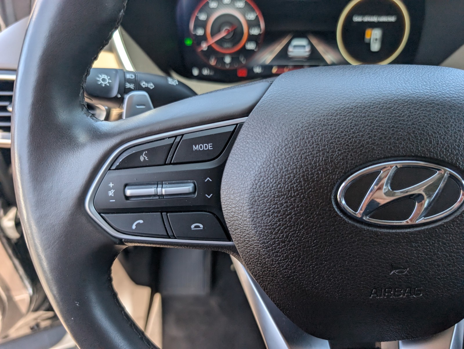 Used 2023 BLACK Hyundai Limited image 17