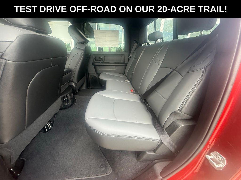 2026 Ram 2500 Tradesman photo 22