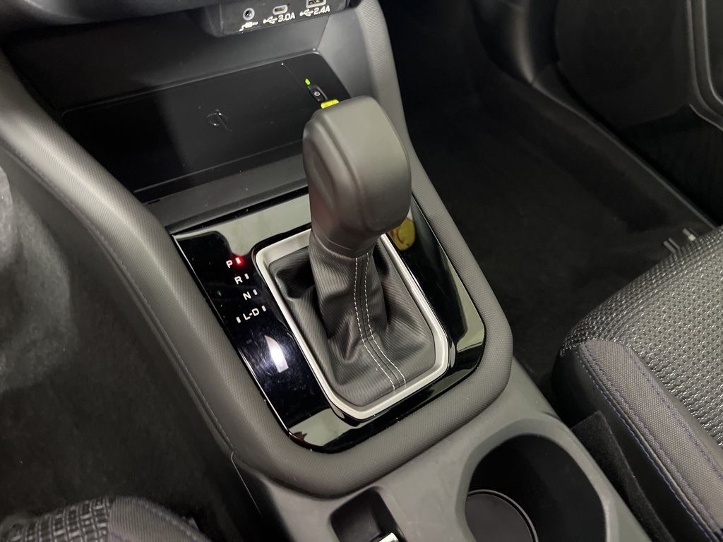 2025 Subaru Forester Premium Base photo 17