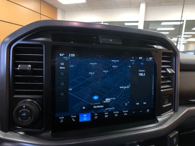2025 Ford F-150 XLT photo 13